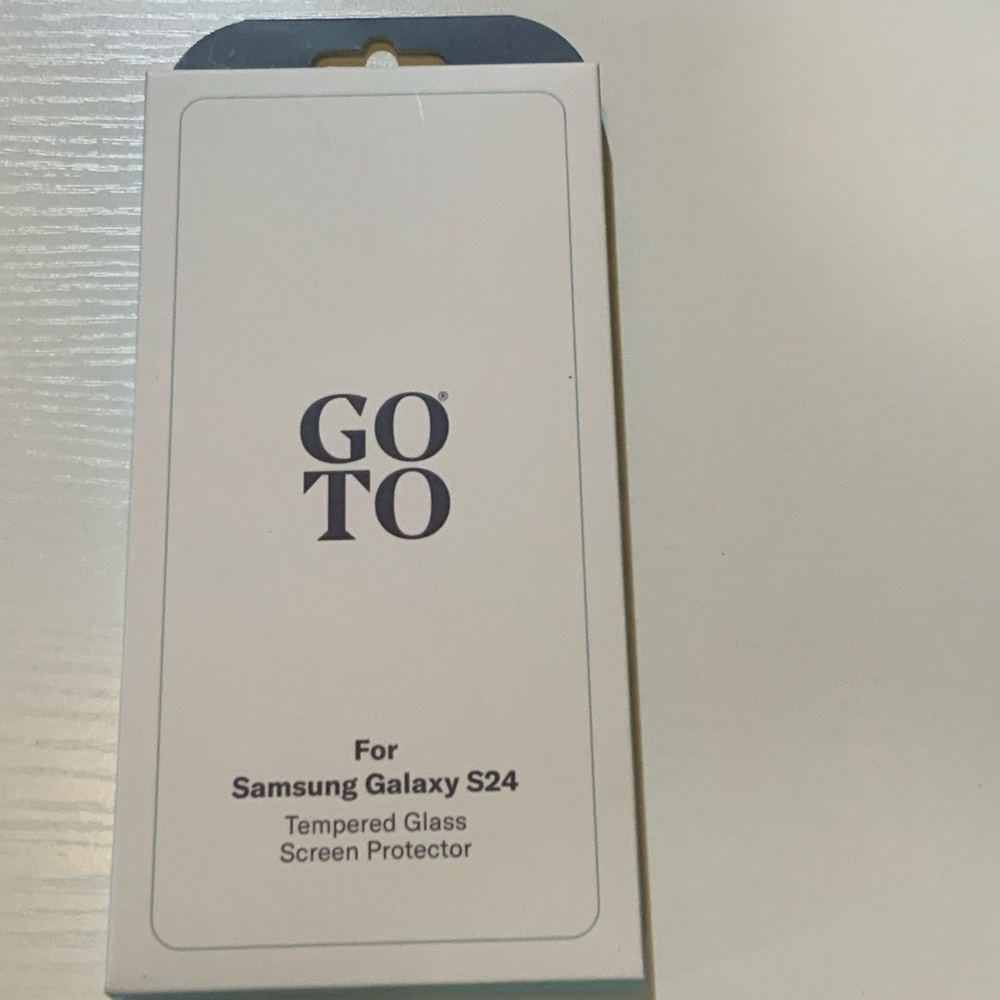Go-To Screen Protector for Samsung S24 - White